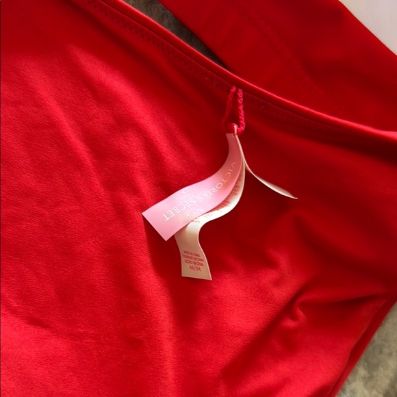 Red Bikini Set - Picture 4 of 4